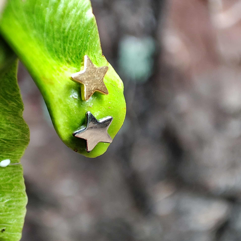 Titanium attachment gold star - TNA-021