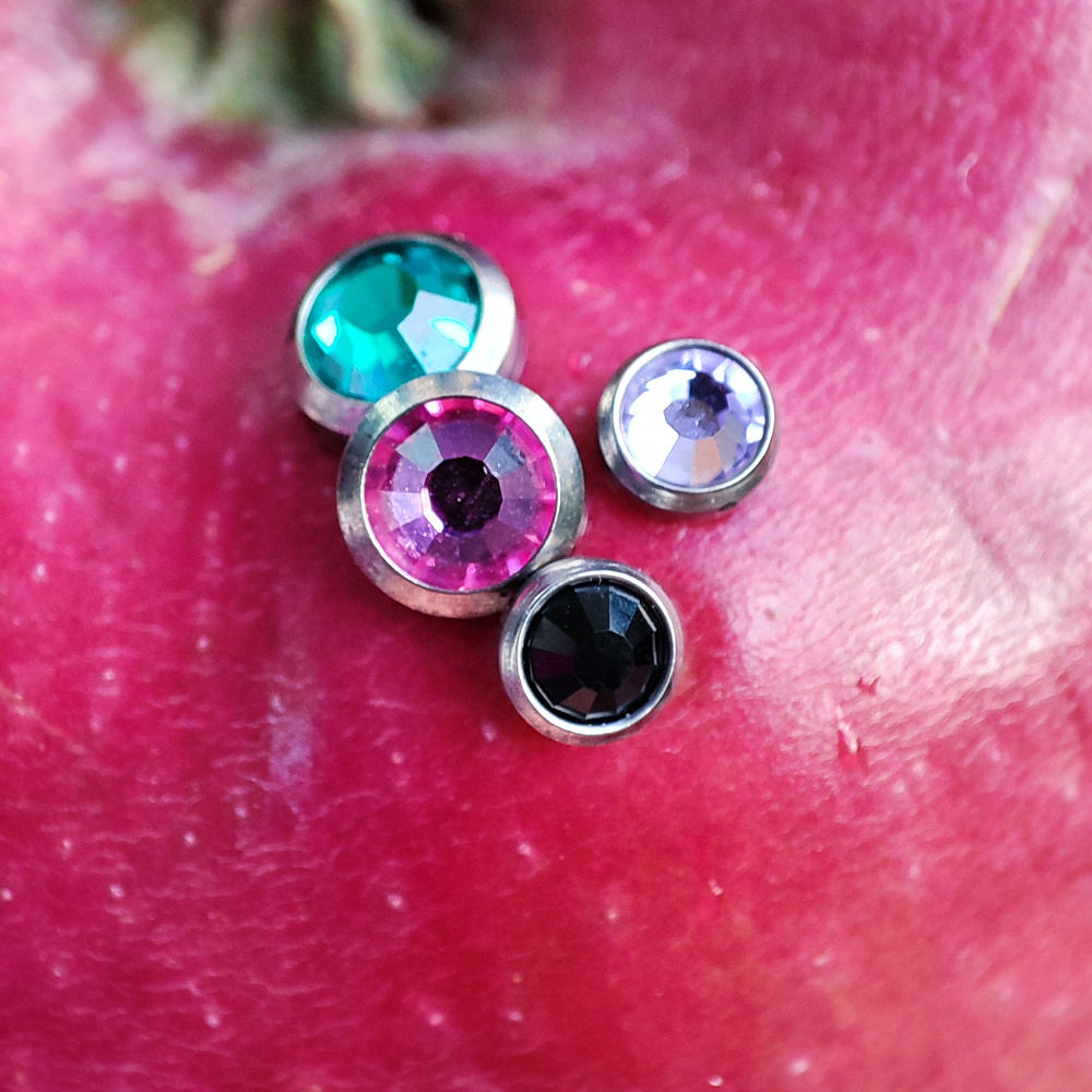 Titanium Dermal top pink zirconia - TNA-011