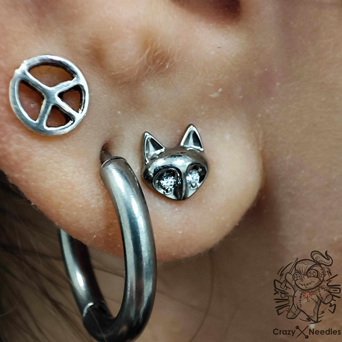 Titanium attachment fox with white cubic zirconias - silver - TNA-044