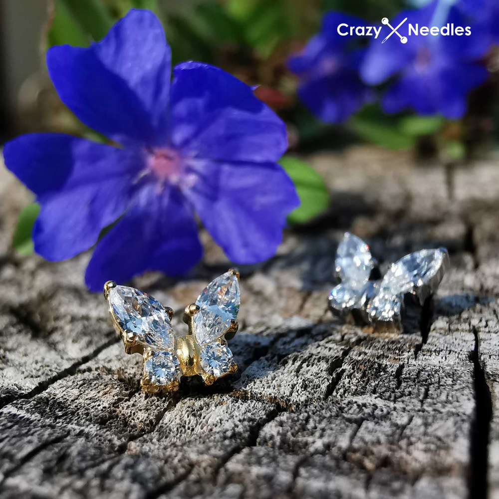 Titanium attachment butterfly with white zircons - gold - TNA-125
